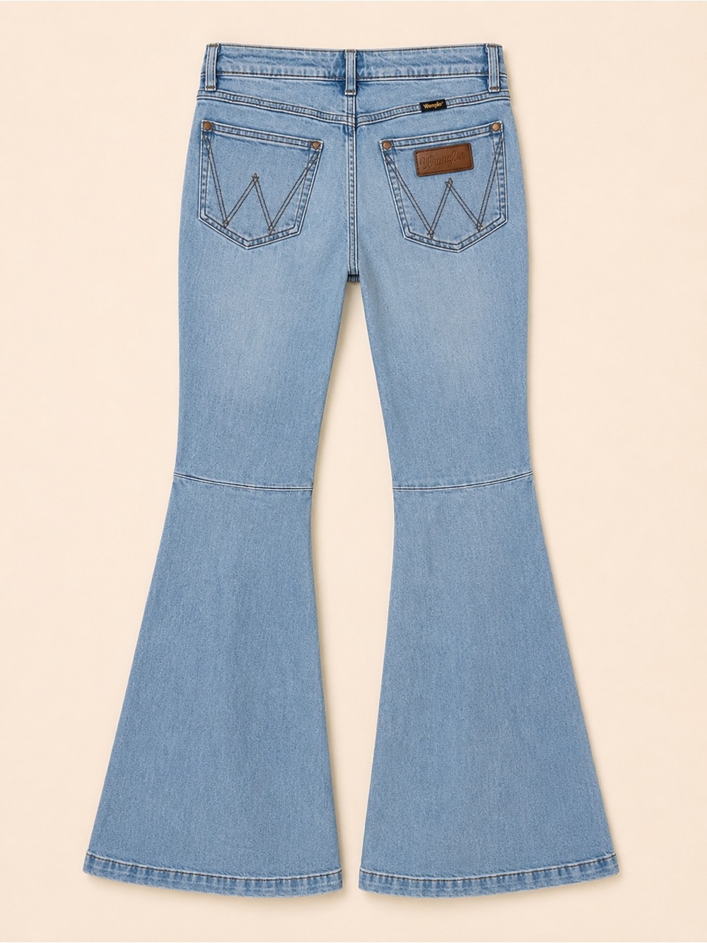 Wrangler High Rise Flare Jeans 28x34 Light Wash Bell Bottom - Picture 2 of 8
